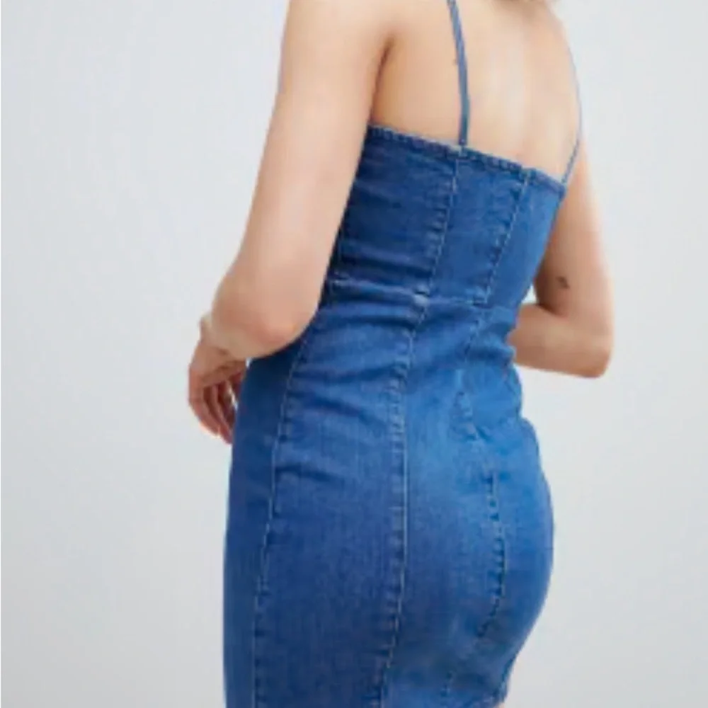 Pull&Bear Cami Denim Mini Dress‎ sweetheart neck spaghetti straps Size m - Picture 2 of 10